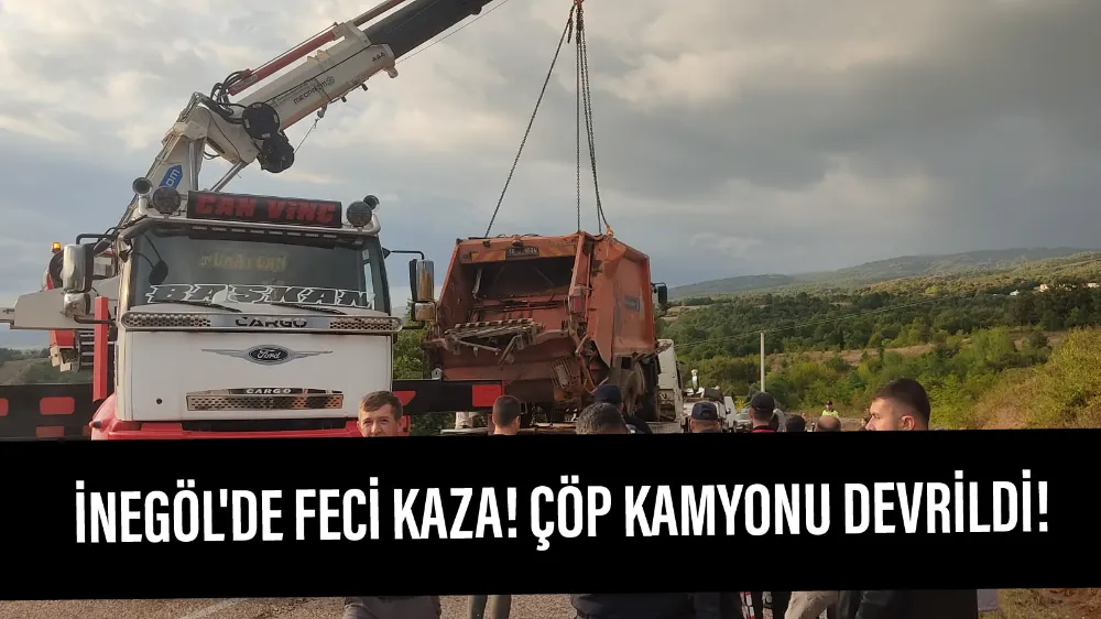 Çöp kamyonu devrildi!