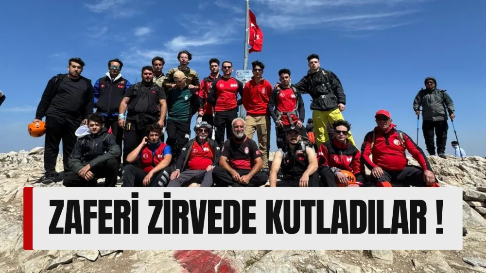 Zaferi zirvede kutladılar !